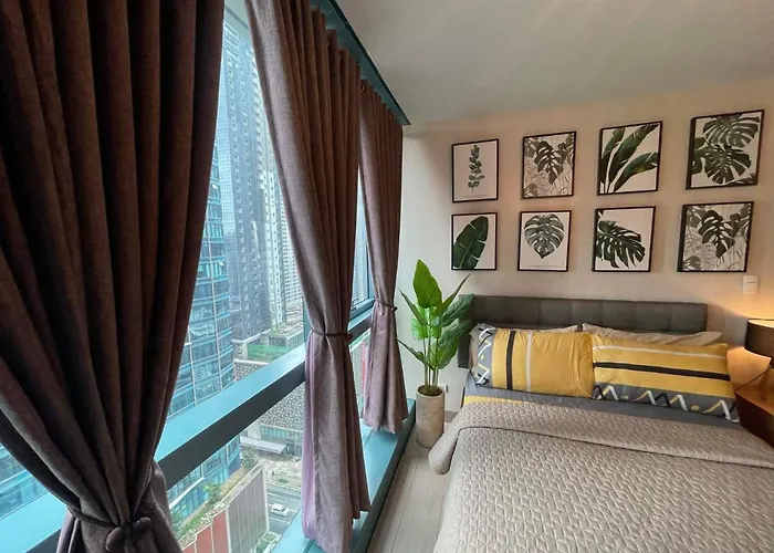 Aparthotel 1br Staycation In Uptown Bgc Manila