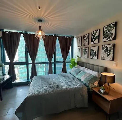 1br Staycation In Uptown Bgc